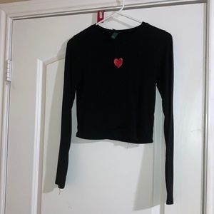 CROP TOP SALE!! 7 BUCKS A PIECE!